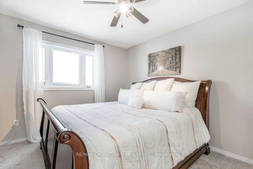 Photo 18 of 7 Hemlock Court, Barrie, Holly — HOMEH