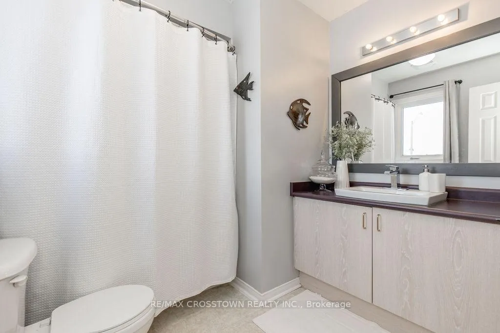 Photo 21 of 7 Hemlock Court, Barrie, Holly — HOMEH