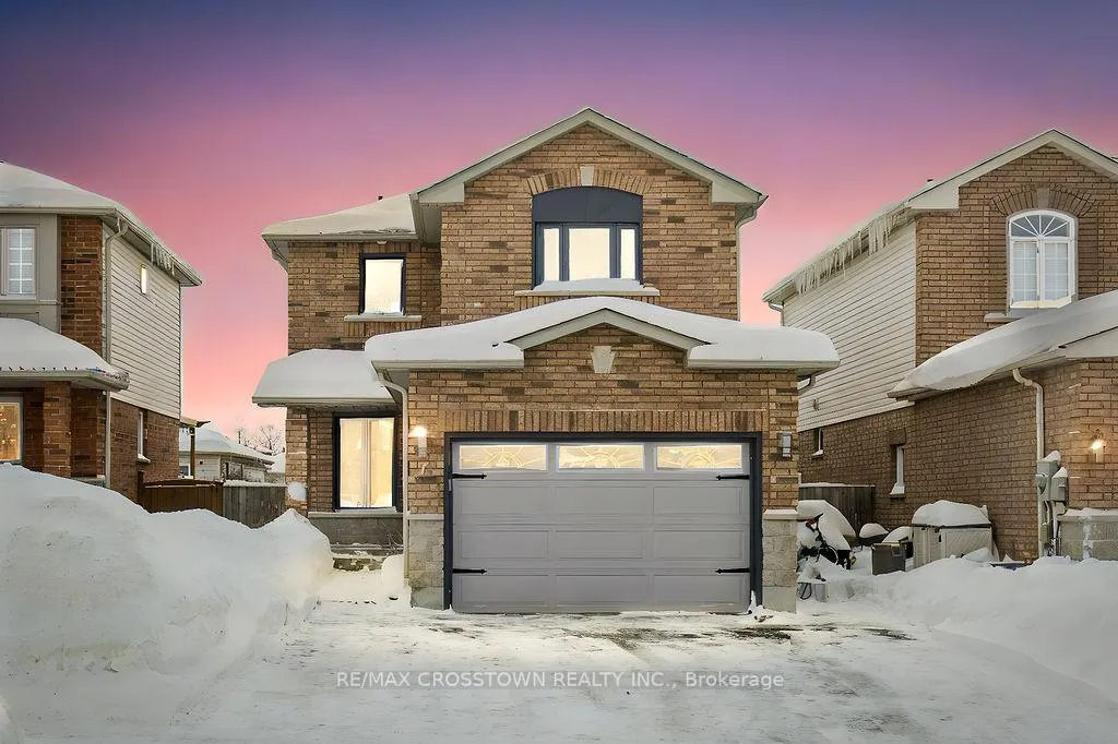 Photo 42 of 7 Hemlock Court, Barrie, Holly — HOMEH