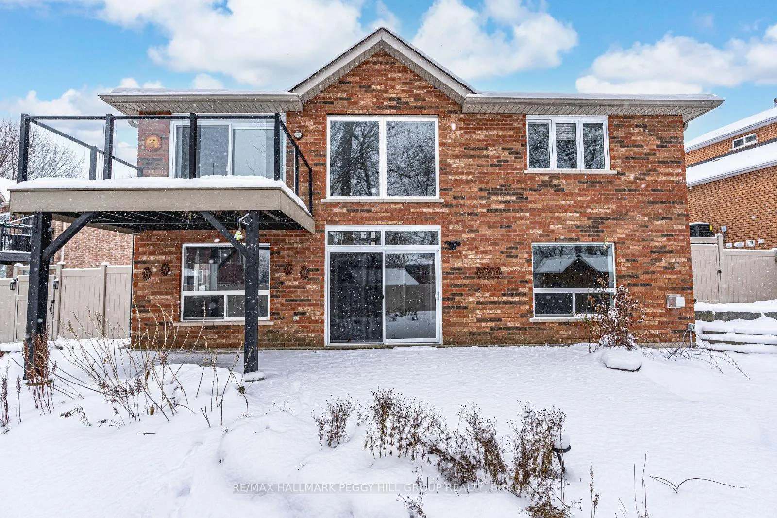 Photo 16 of 36 Glen Oak Court, Barrie, Little Lake — HOMEH