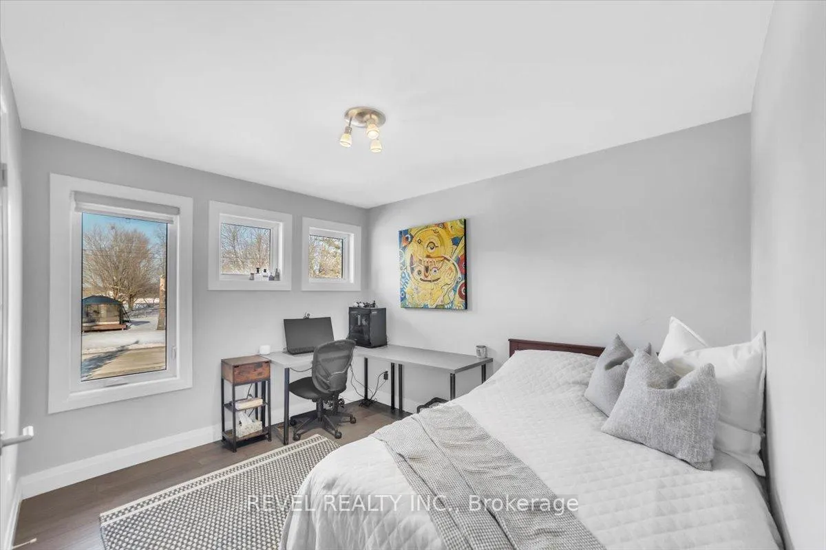 Photo 24 of 13 Ellen Street, Hamilton, Rural Flamborough — HOMEH