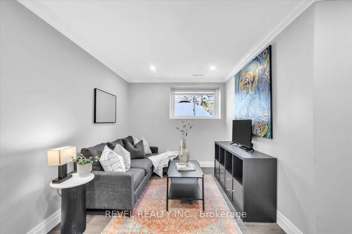 Photo 32 of 13 Ellen Street, Hamilton, Rural Flamborough — HOMEH