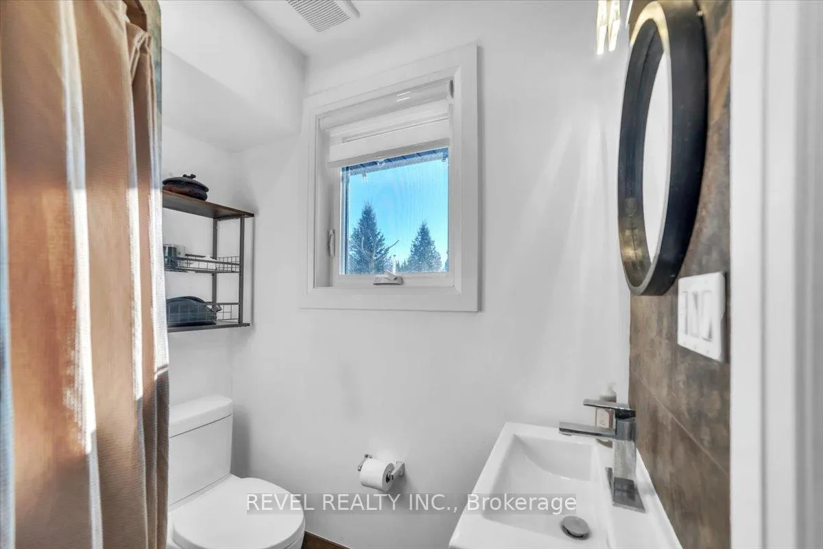 Photo 36 of 13 Ellen Street, Hamilton, Rural Flamborough — HOMEH