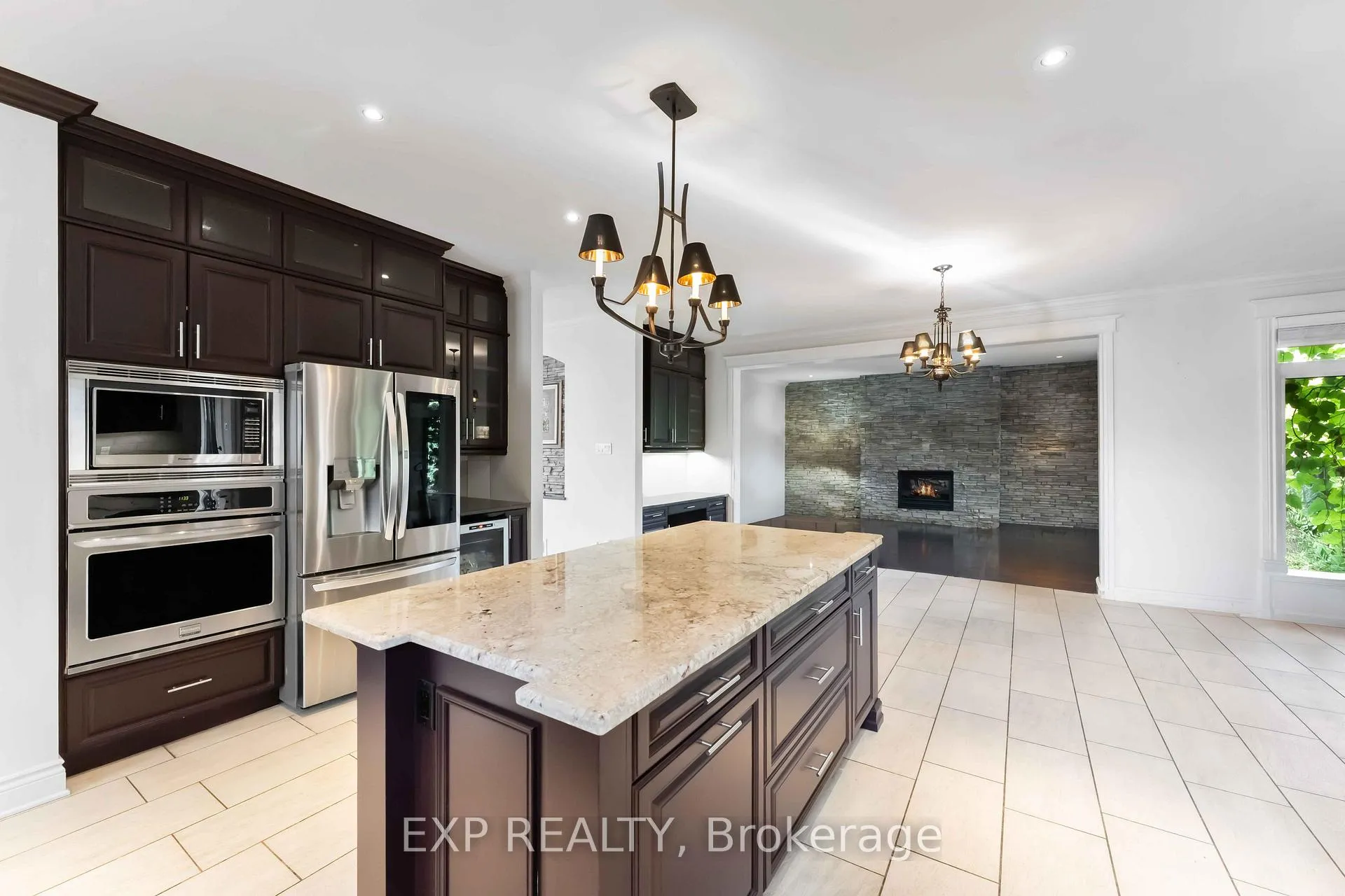 Photo 13 of 6984 Lakes Park Drive, Ottawa, Greely — HOMEH