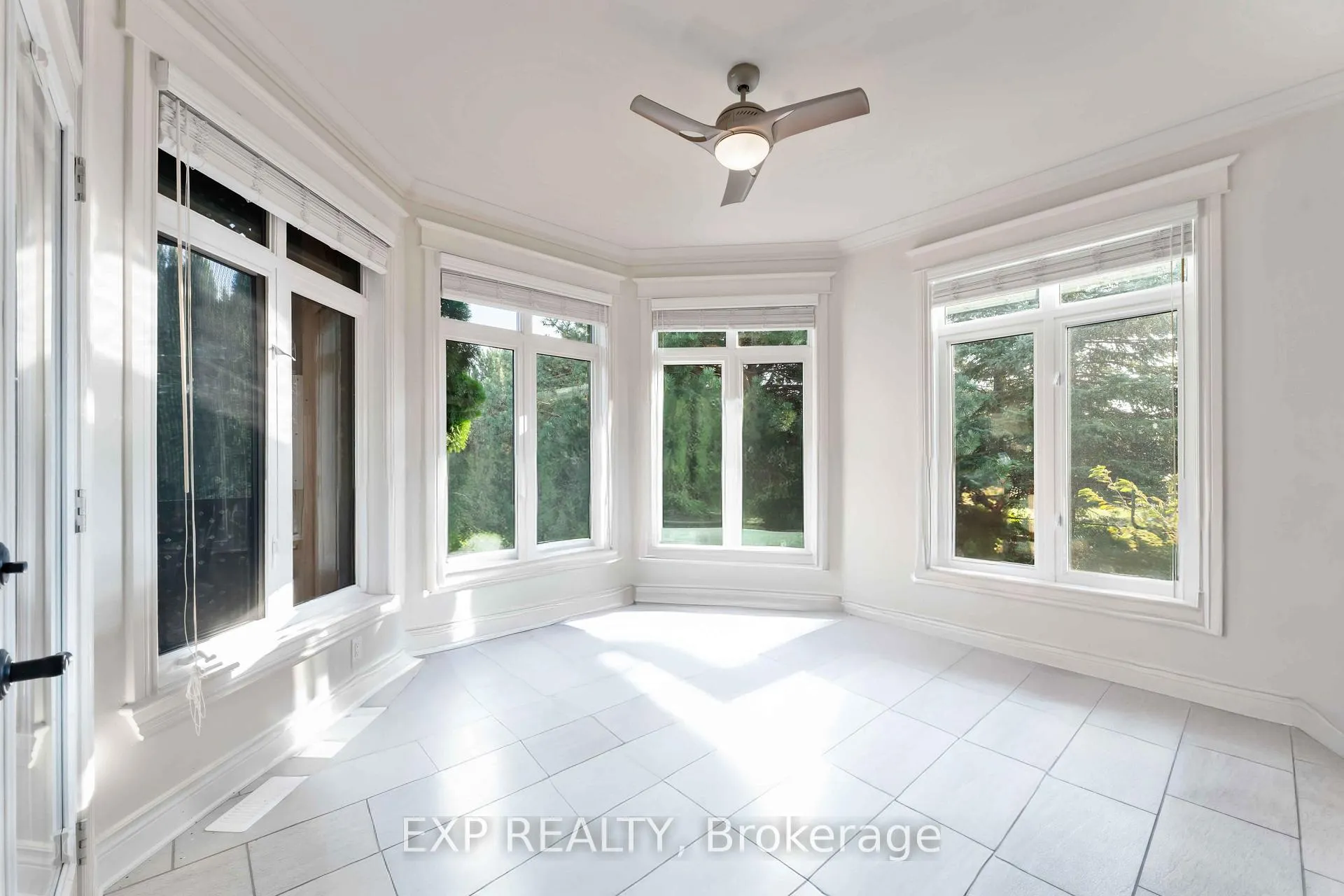 Photo 14 of 6984 Lakes Park Drive, Ottawa, Greely — HOMEH
