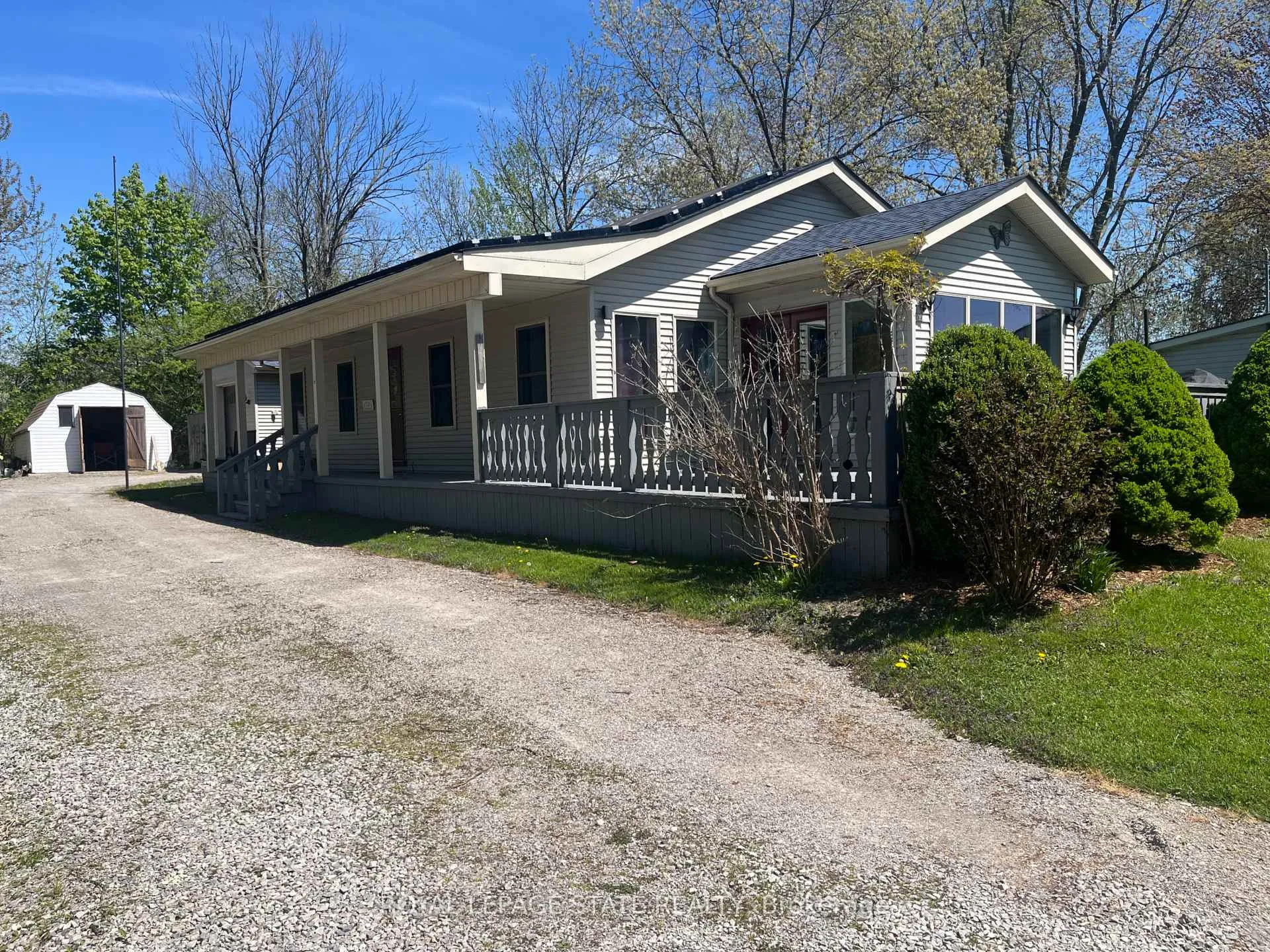 Photo 1 of 22 3rd Street, Haldimand — HOMEH