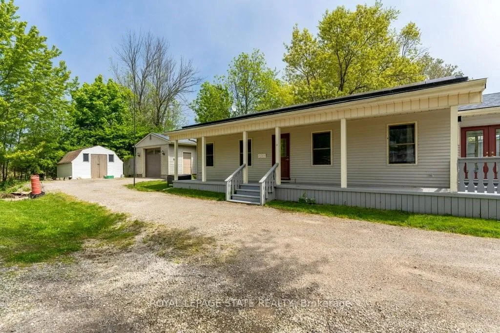 Photo 6 of 22 3rd Street, Haldimand — HOMEH
