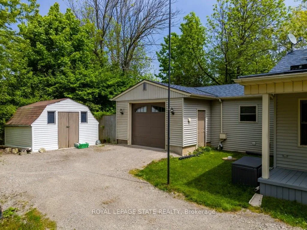 Photo 7 of 22 3rd Street, Haldimand — HOMEH