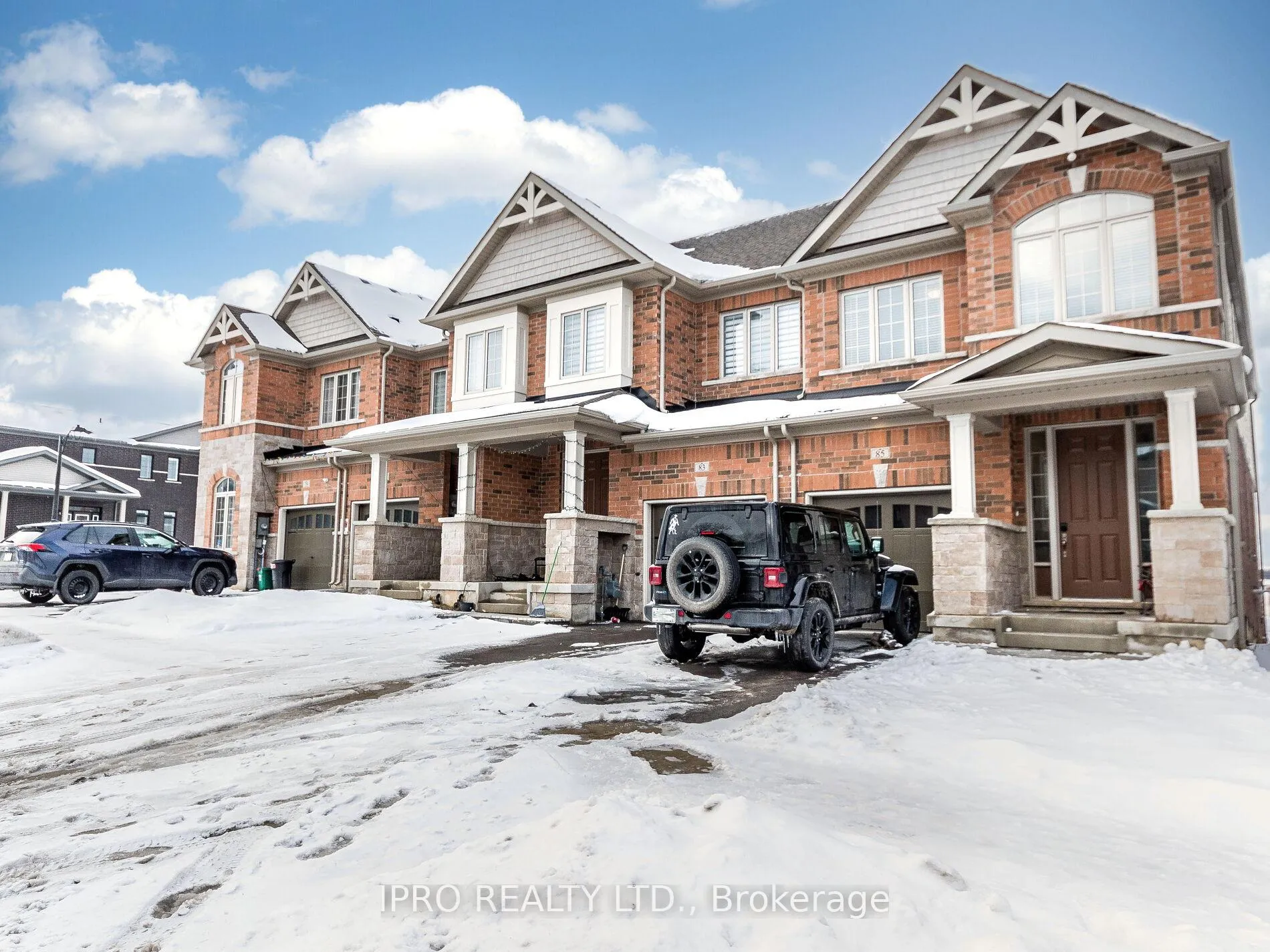Photo 2 of 85 Broadacre Drive, Kitchener — HOMEH