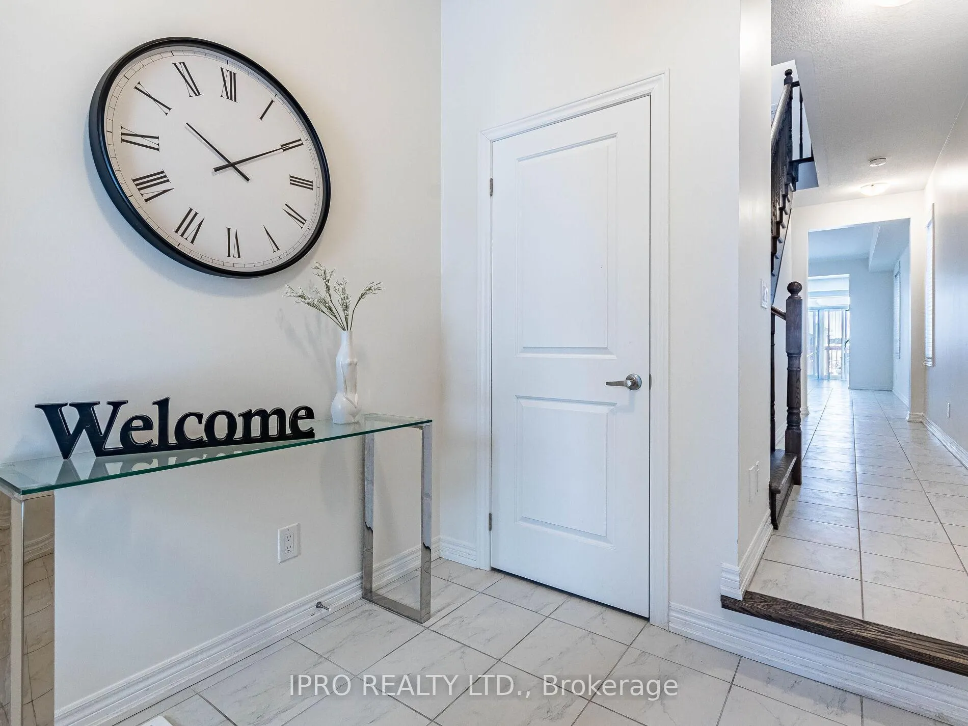 Photo 4 of 85 Broadacre Drive, Kitchener — HOMEH