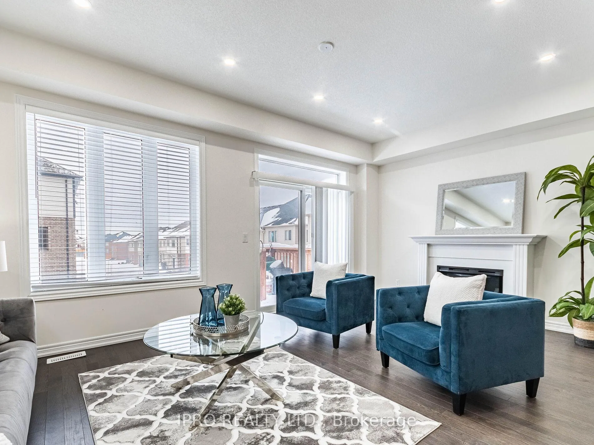 Photo 12 of 85 Broadacre Drive, Kitchener — HOMEH