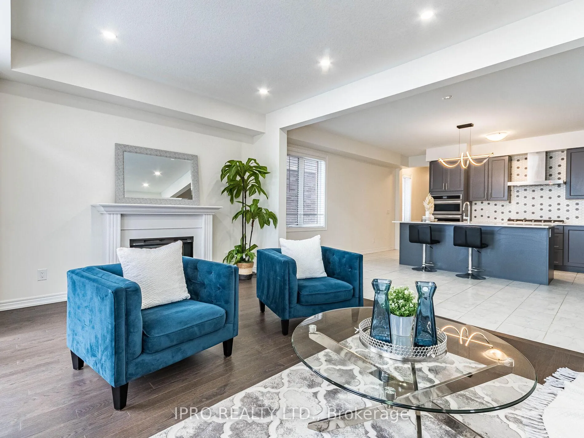 Photo 13 of 85 Broadacre Drive, Kitchener — HOMEH