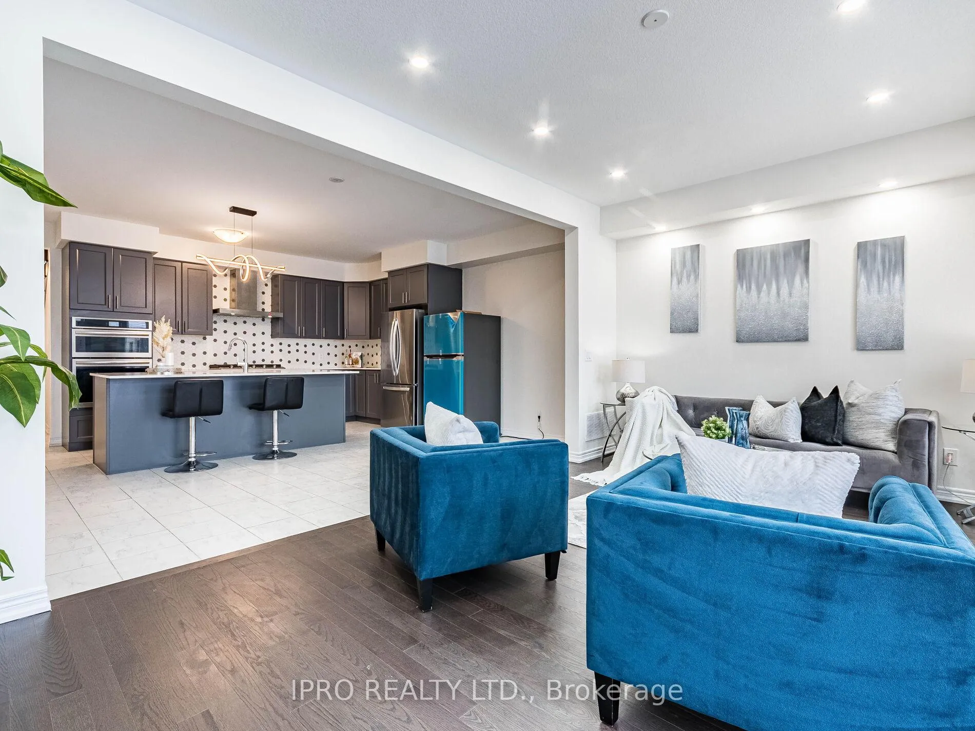 Photo 14 of 85 Broadacre Drive, Kitchener — HOMEH