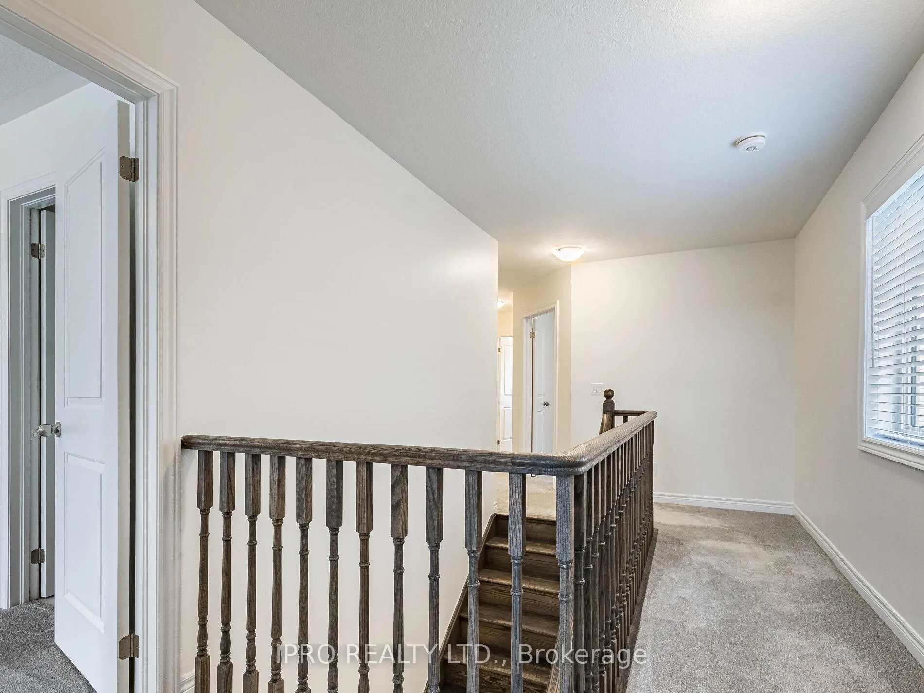 Photo 32 of 85 Broadacre Drive, Kitchener — HOMEH