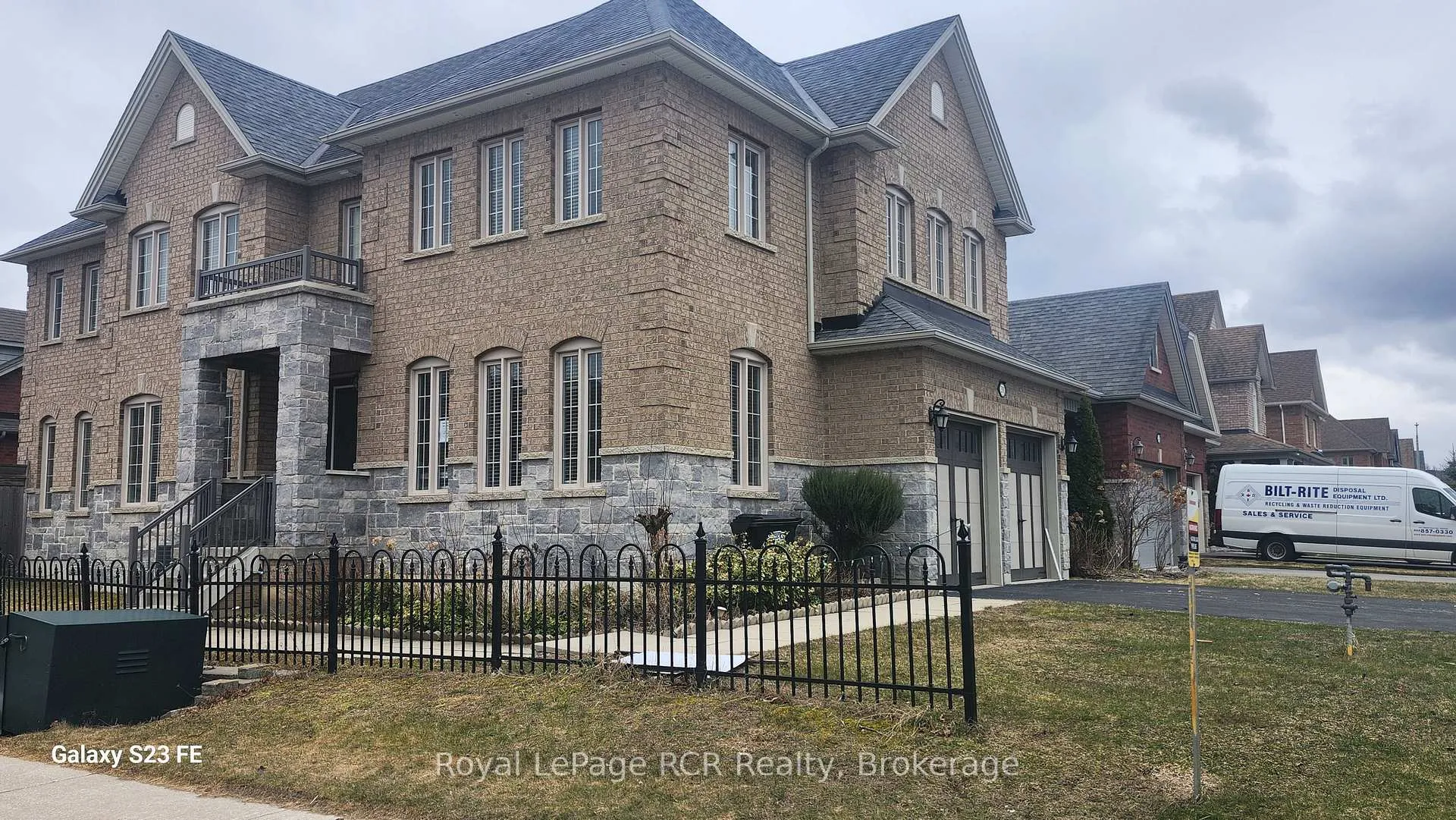 Photo 1 of 201 Eight Avenue, New Tecumseth, Alliston — HOMEH