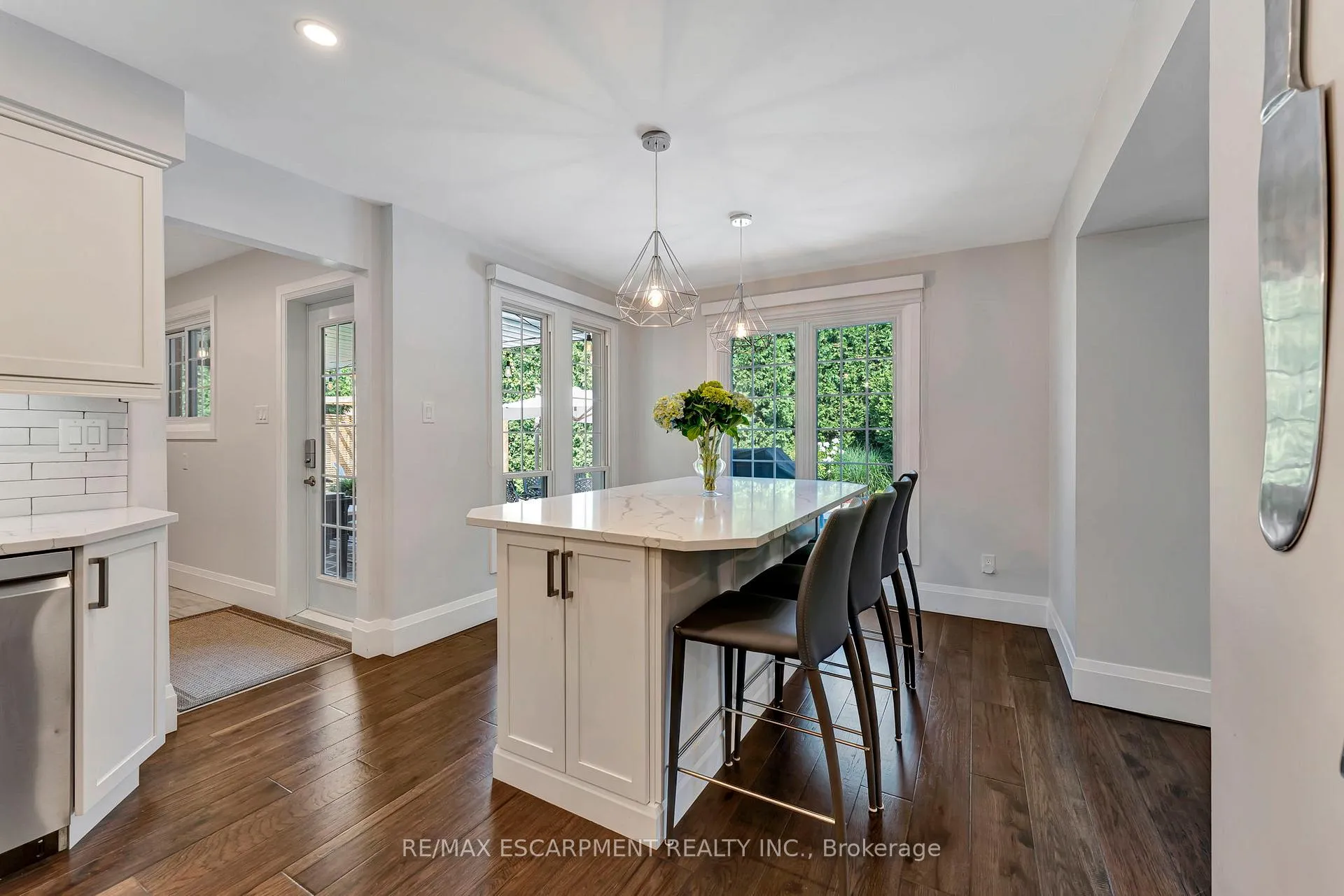 Photo 8 of 55 Abbey Close, Hamilton, Ancaster — HOMEH