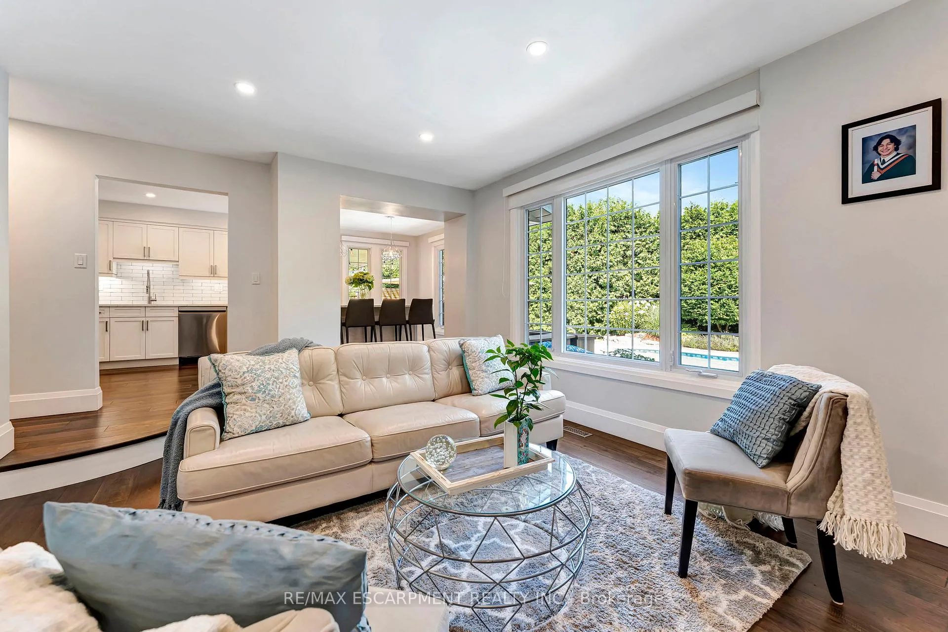 Photo 17 of 55 Abbey Close, Hamilton, Ancaster — HOMEH