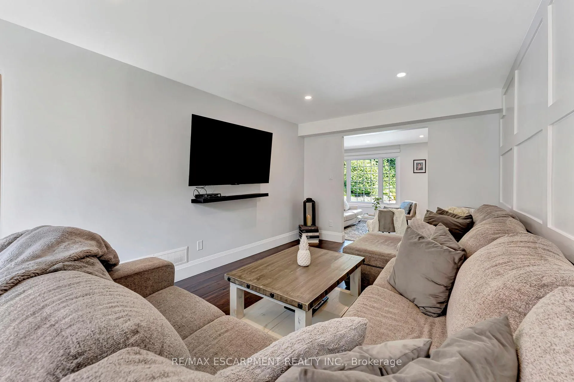 Photo 20 of 55 Abbey Close, Hamilton, Ancaster — HOMEH