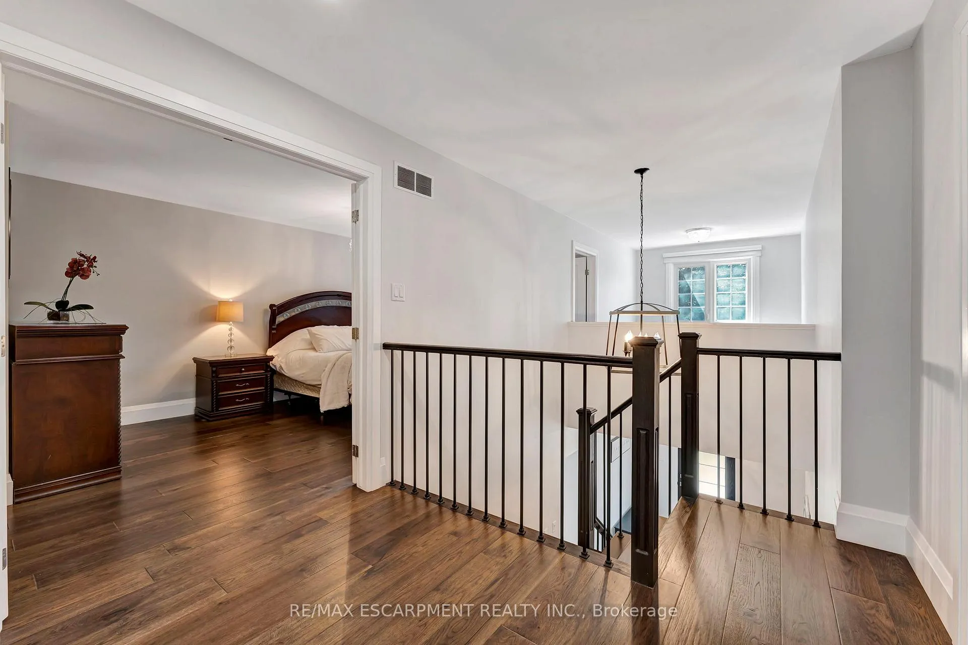 Photo 31 of 55 Abbey Close, Hamilton, Ancaster — HOMEH
