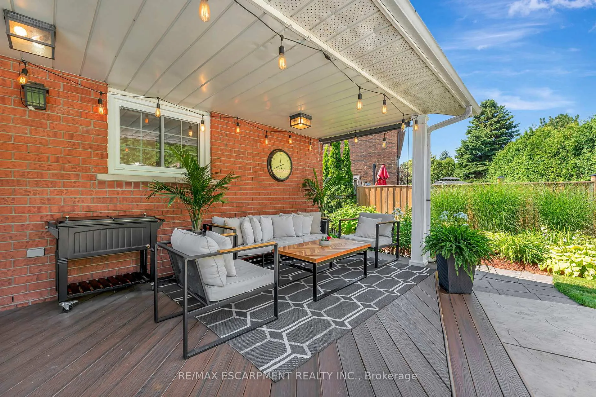 Photo 40 of 55 Abbey Close, Hamilton, Ancaster — HOMEH