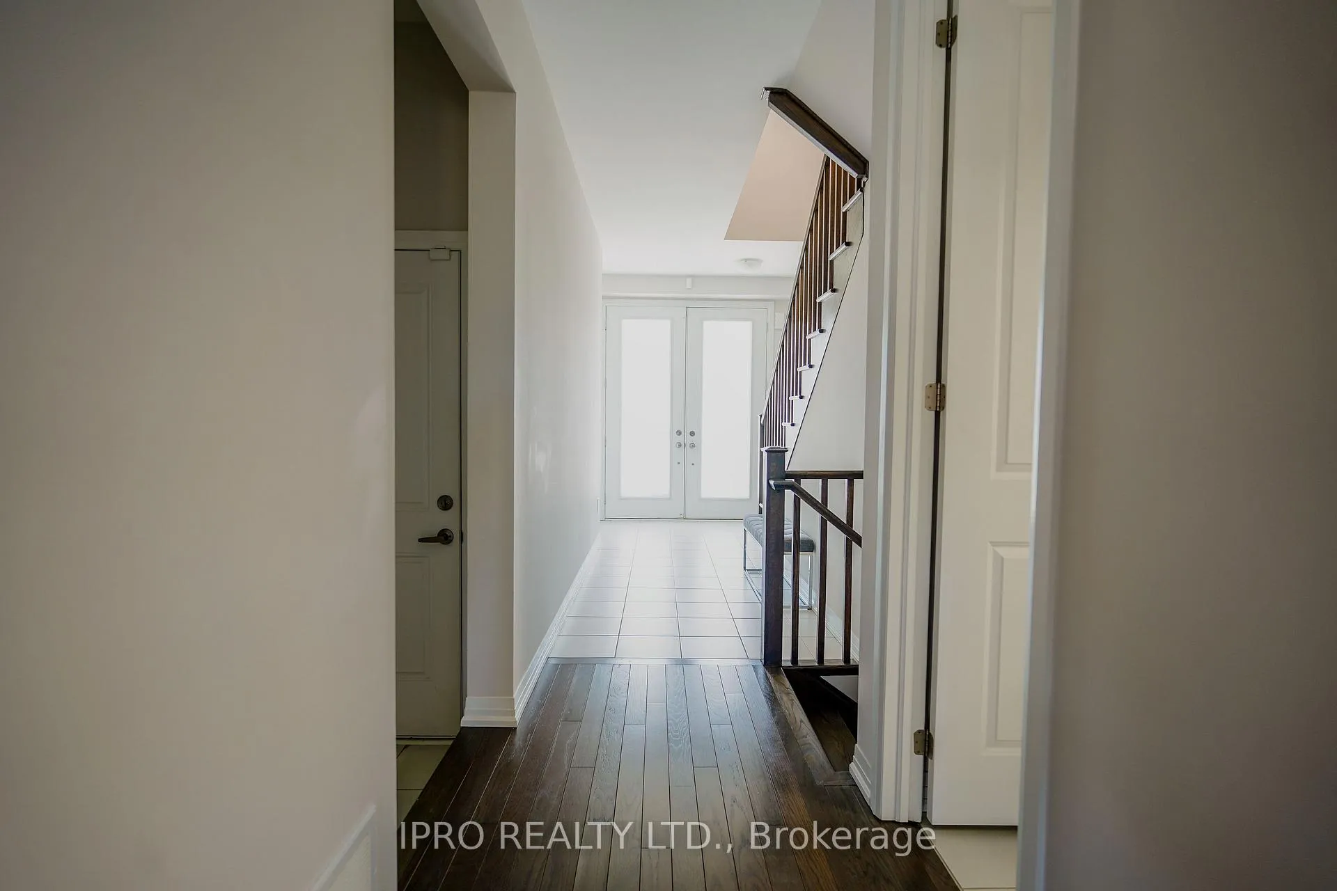 Photo 14 of 63 Fairey Crescent, Hamilton, Mount Hope — HOMEH