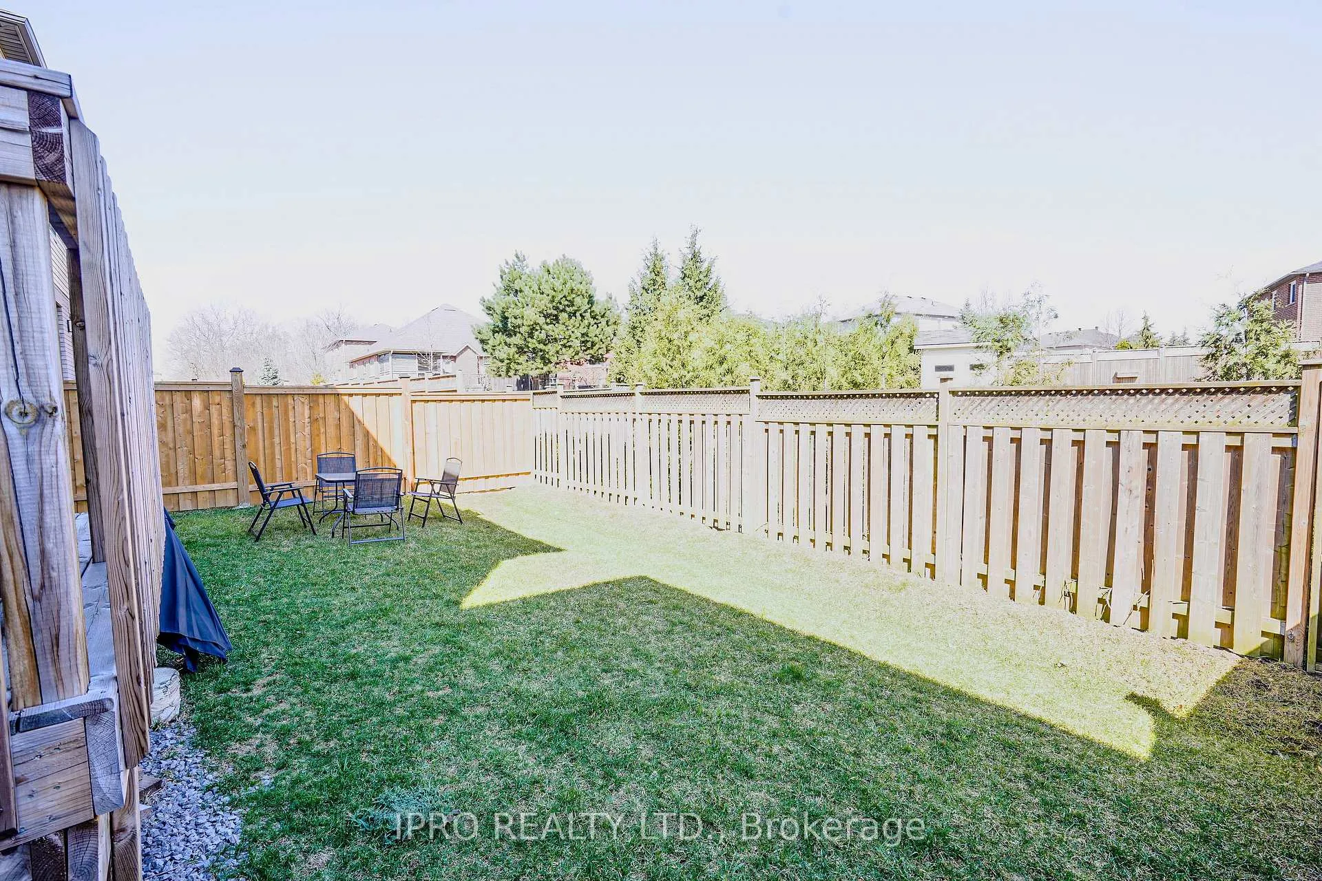 Photo 37 of 63 Fairey Crescent, Hamilton, Mount Hope — HOMEH