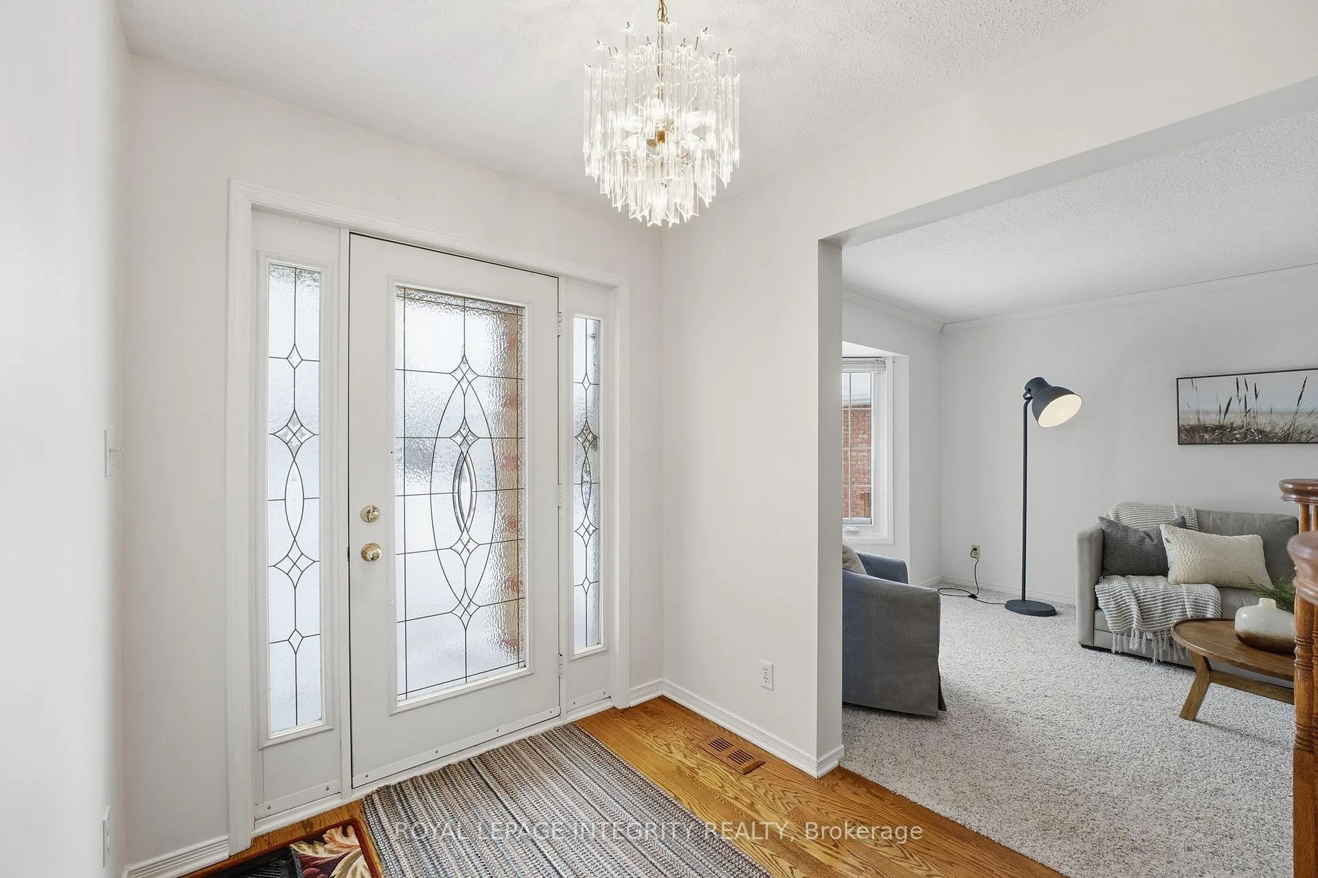 Photo 3 of 11 Rosethorn Way, Ottawa, Kanata - Bridlewood — HOMEH