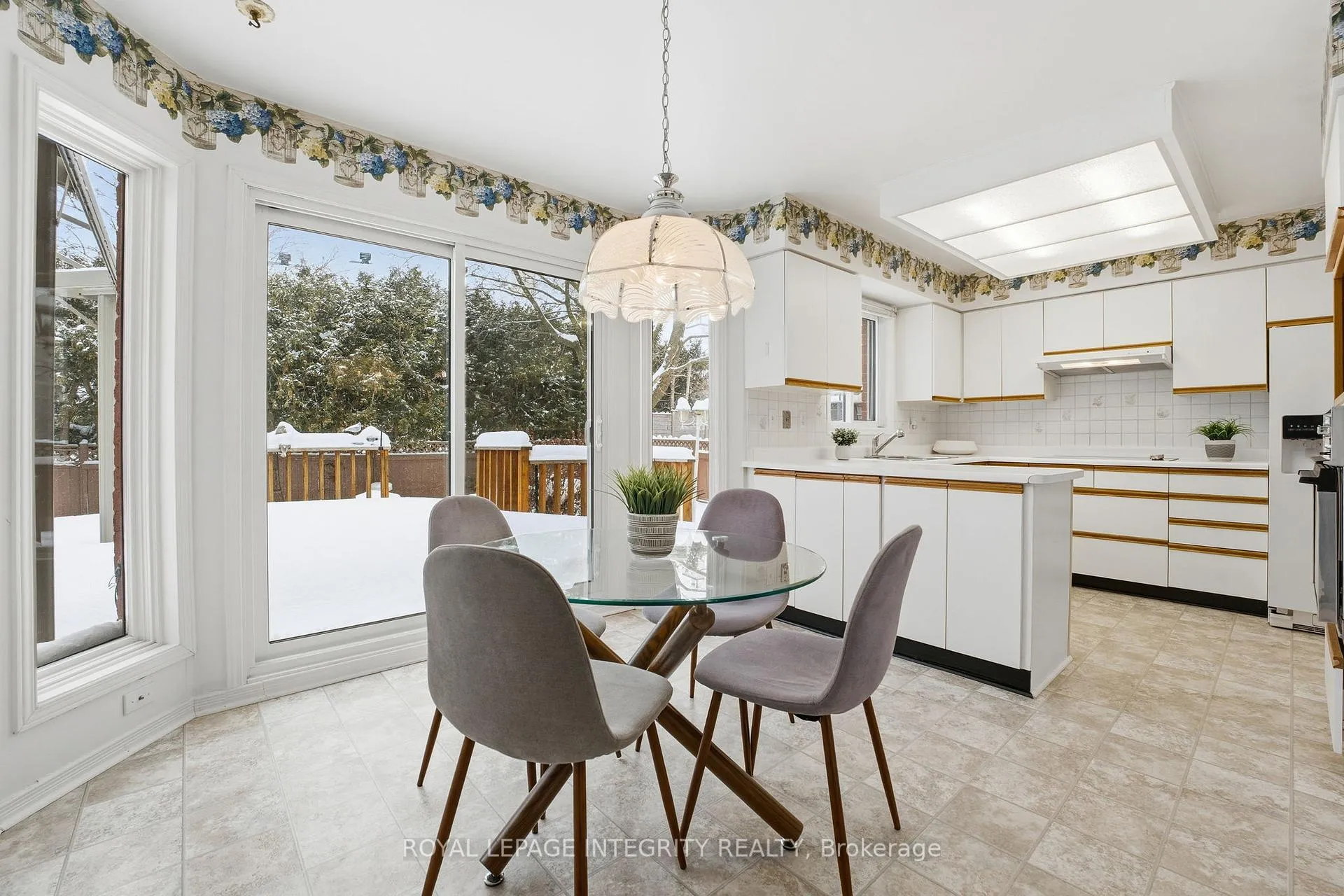Photo 14 of 11 Rosethorn Way, Ottawa, Kanata - Bridlewood — HOMEH