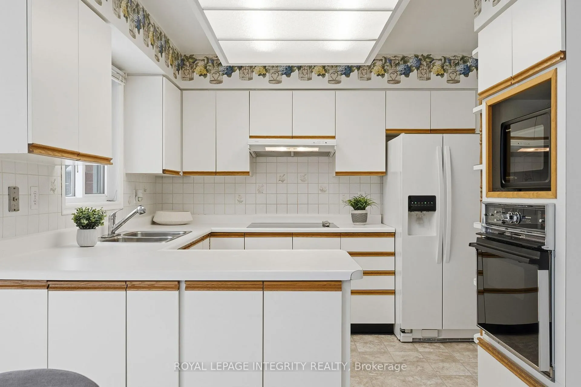 Photo 18 of 11 Rosethorn Way, Ottawa, Kanata - Bridlewood — HOMEH
