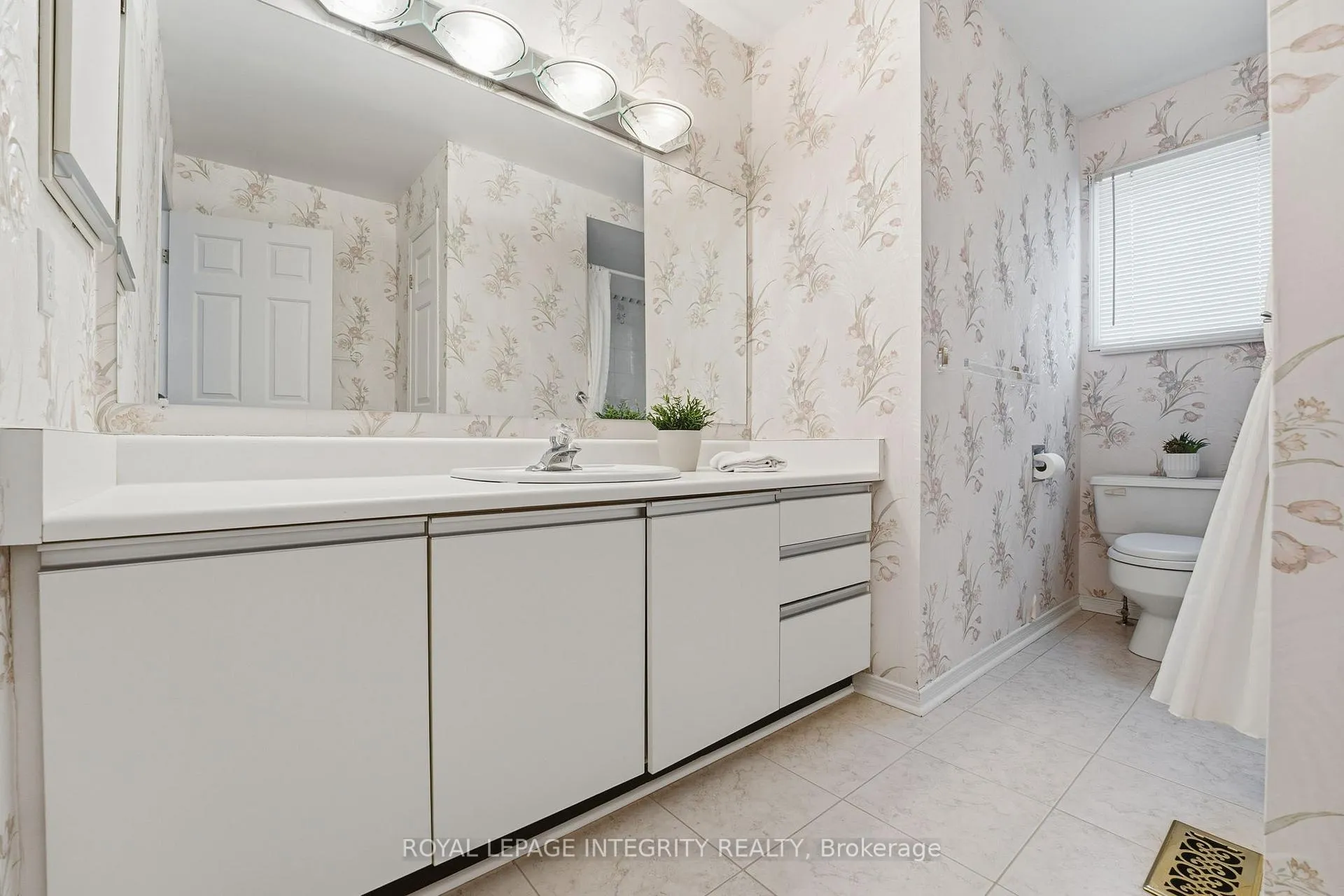 Photo 36 of 11 Rosethorn Way, Ottawa, Kanata - Bridlewood — HOMEH