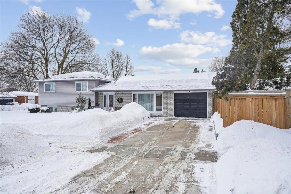 Photo 1 of 53 Roslyn Road, Barrie, Wellington — HOMEH