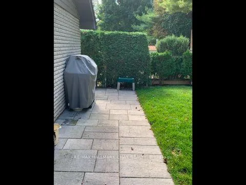 Photo 46 of 53 Roslyn Road, Barrie, Wellington — HOMEH