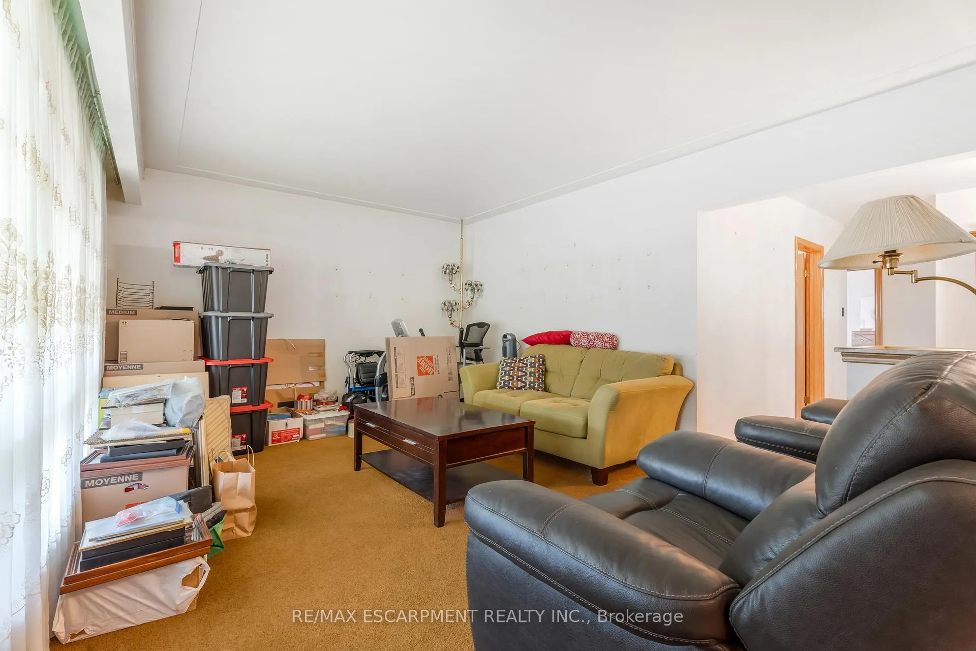 Photo 4 of 45 East 17th Street E, Hamilton, Inch Park — HOMEH