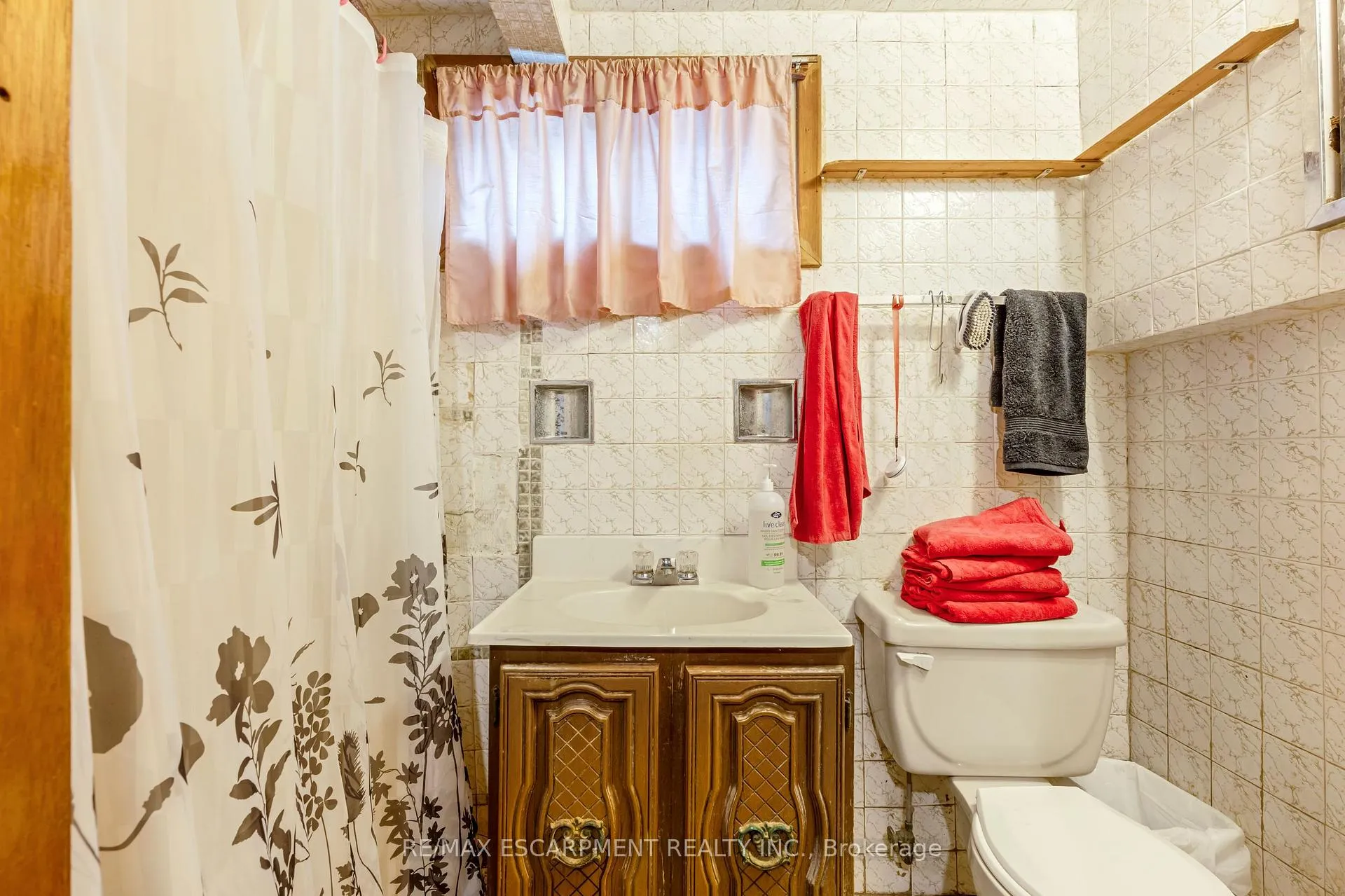 Photo 22 of 45 East 17th Street E, Hamilton, Inch Park — HOMEH