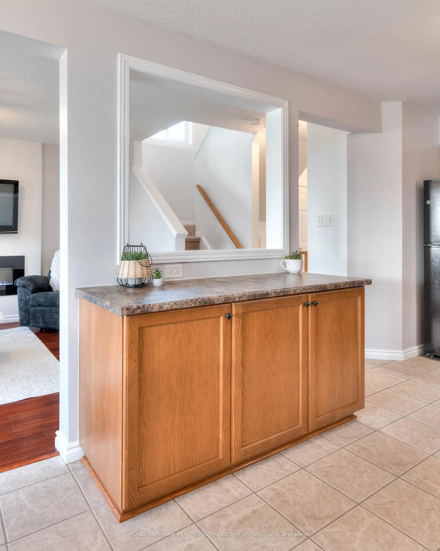 Photo 20 of 38 Heatherwood Place, Kitchener — HOMEH