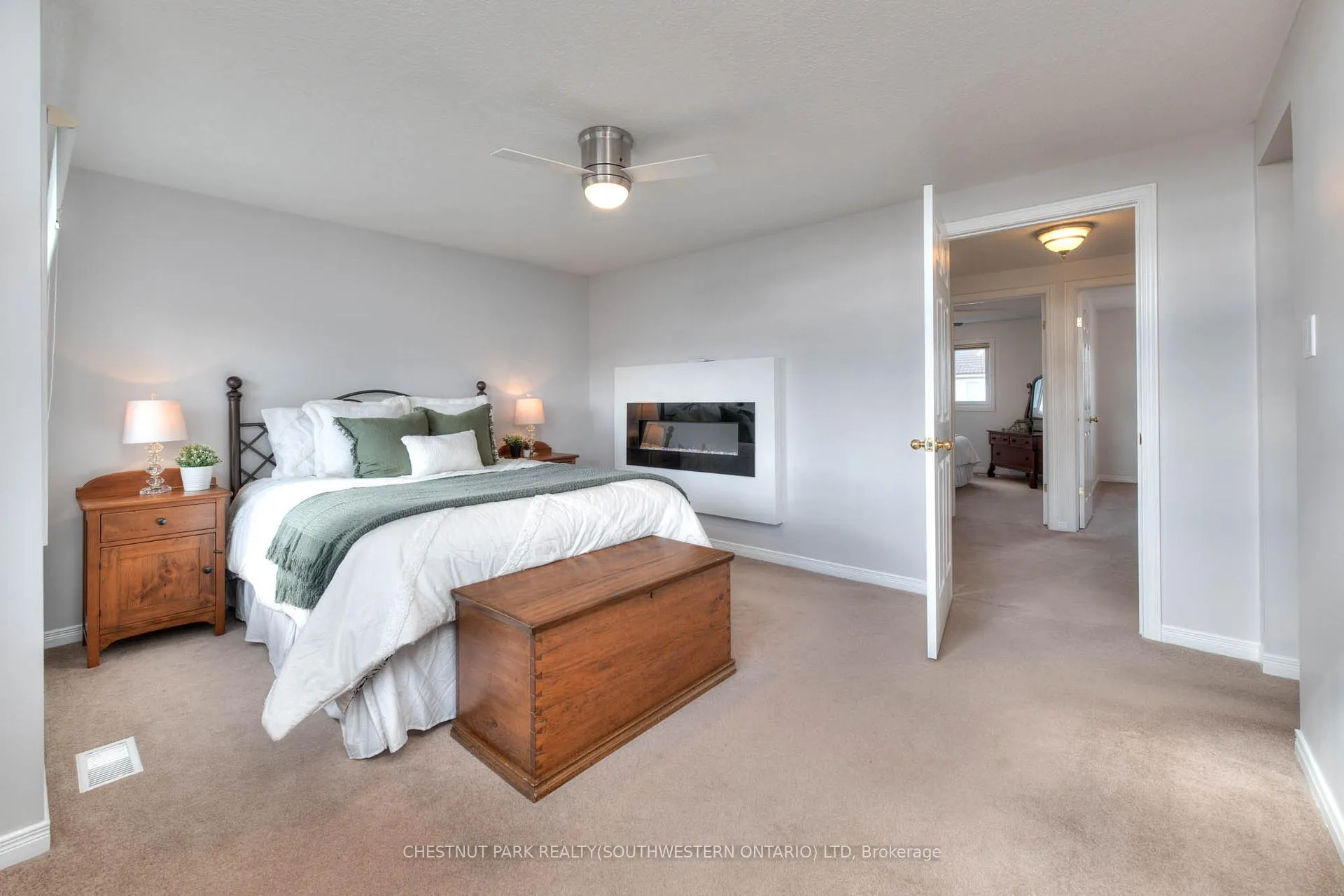 Photo 29 of 38 Heatherwood Place, Kitchener — HOMEH
