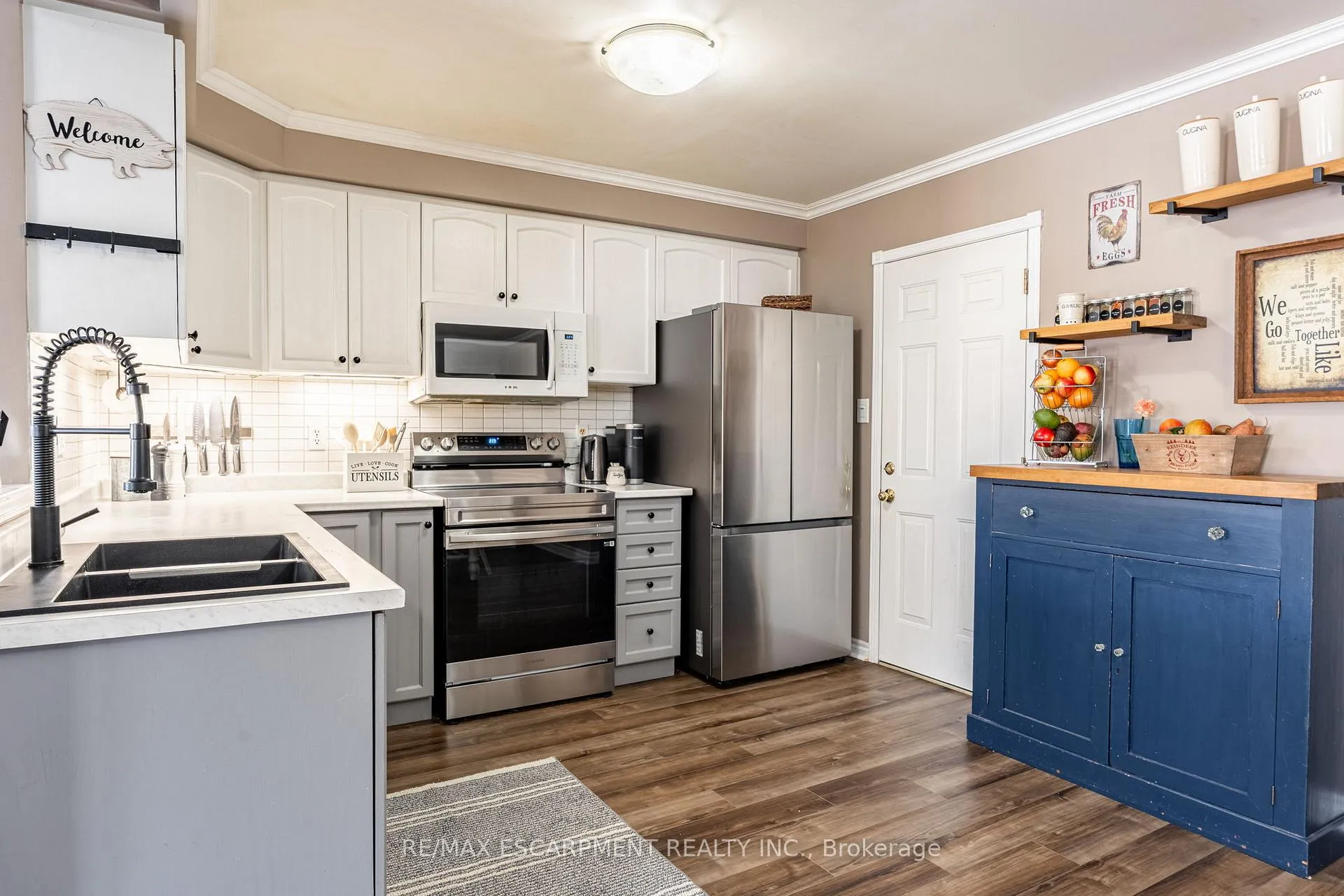 Photo 8 of 17 Archer Way, Hamilton, Rural Glanbrook — HOMEH