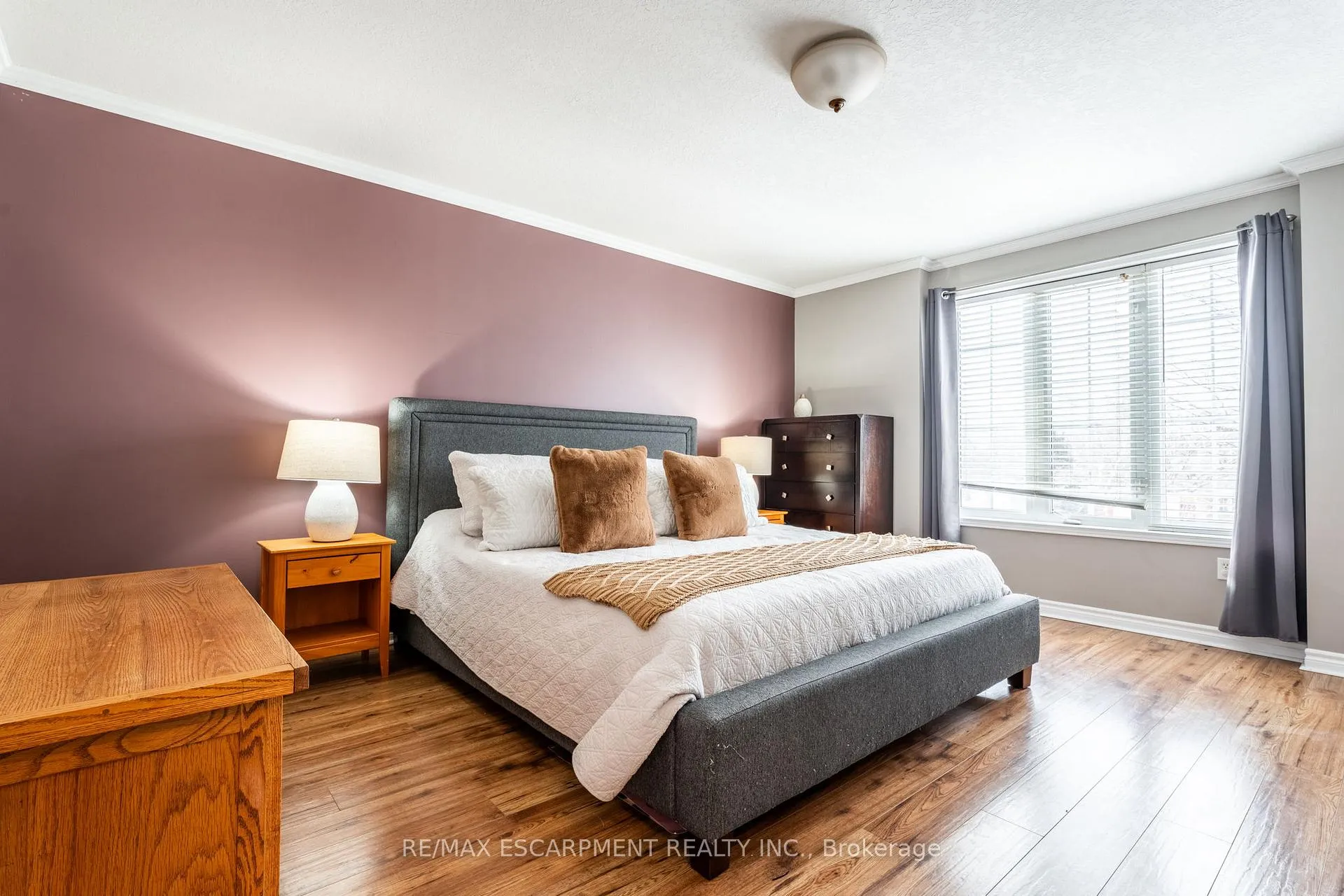 Photo 19 of 17 Archer Way, Hamilton, Rural Glanbrook — HOMEH