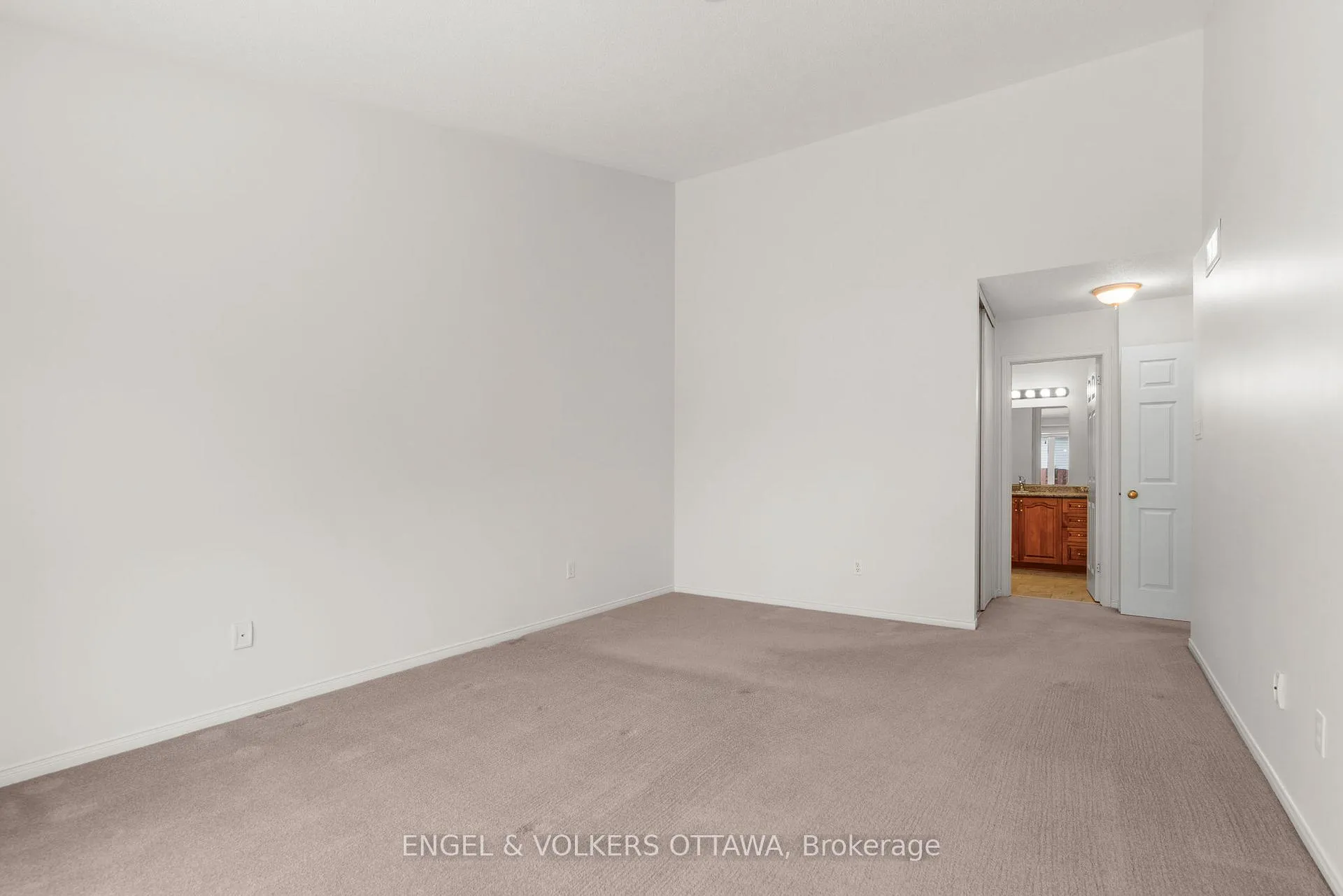 Photo 27 of 28 Camberley Street, Ottawa, Barrhaven East — HOMEH