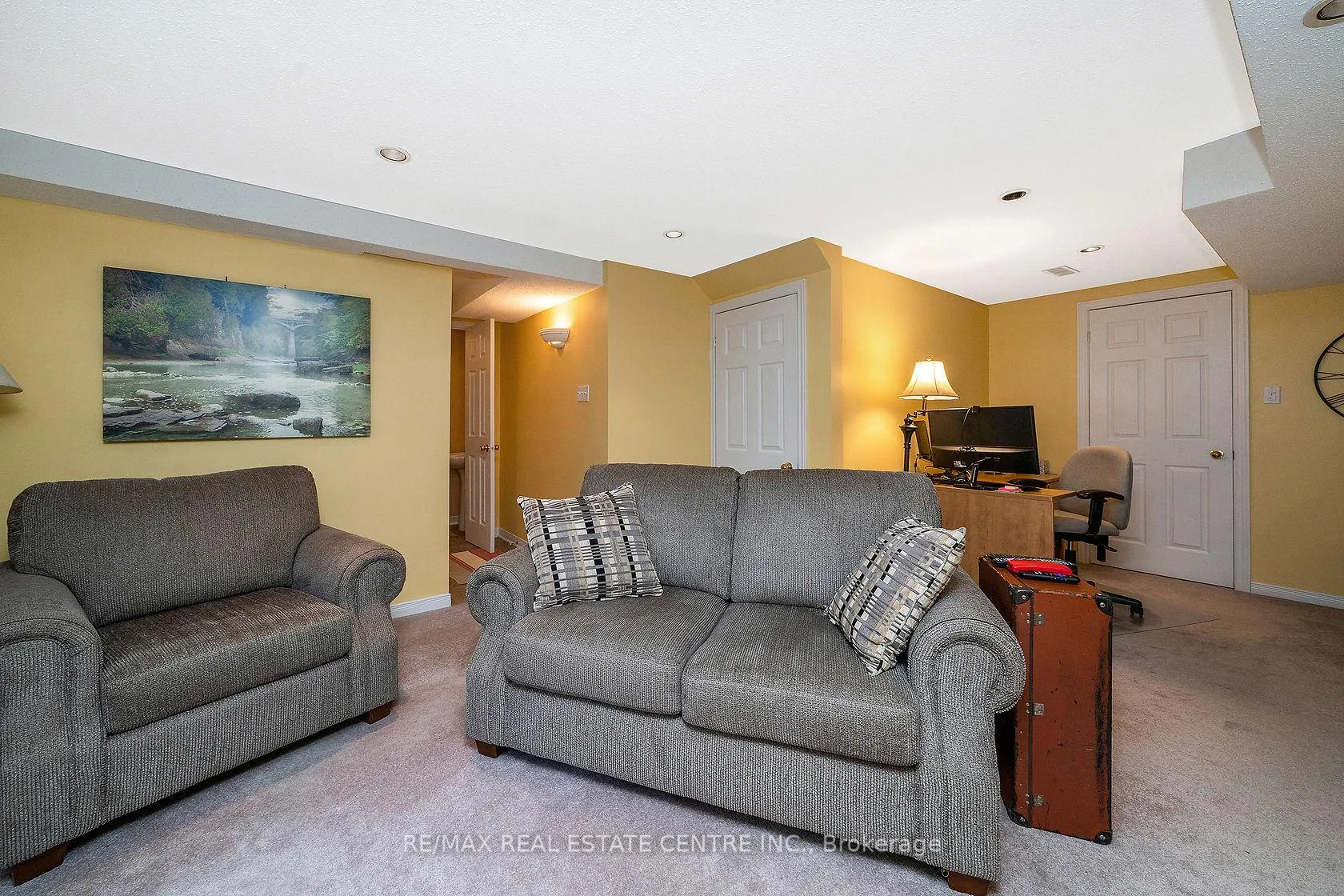 Photo 24 of Unit 3, 76 River Drive, Halton Hills, Georgetown — HOMEH