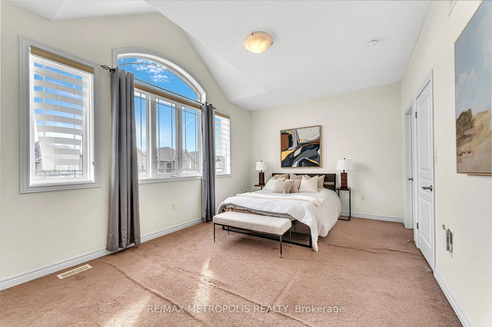 Photo 21 of 86 Keystone Crescent, Hamilton, Rural Glanbrook — HOMEH