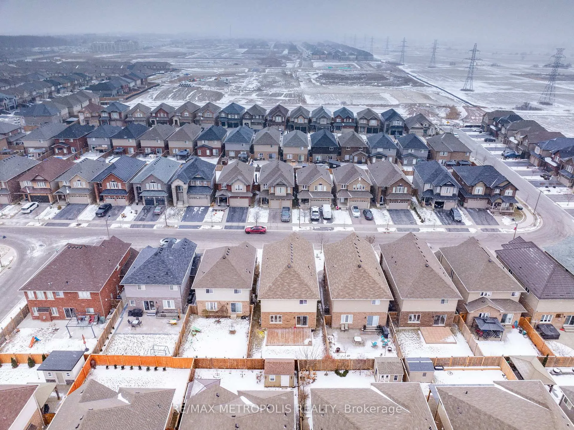 Photo 39 of 86 Keystone Crescent, Hamilton, Rural Glanbrook — HOMEH