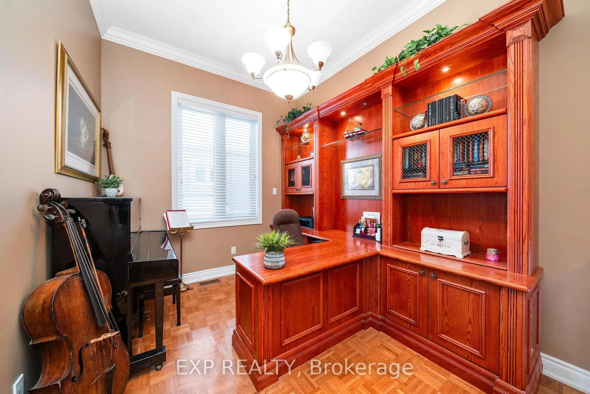 Photo 18 of 86 Village Green Drive, Vaughan, East Woodbridge — HOMEH
