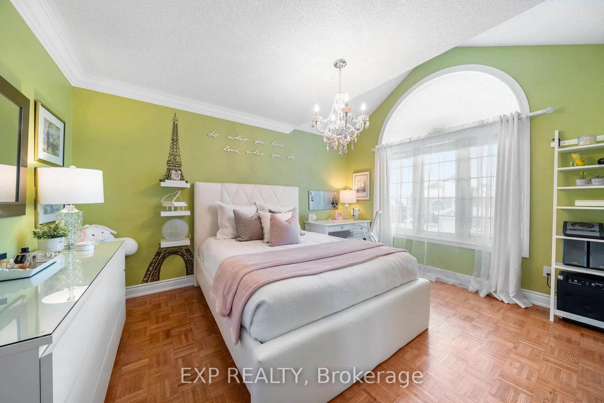 Photo 25 of 86 Village Green Drive, Vaughan, East Woodbridge — HOMEH