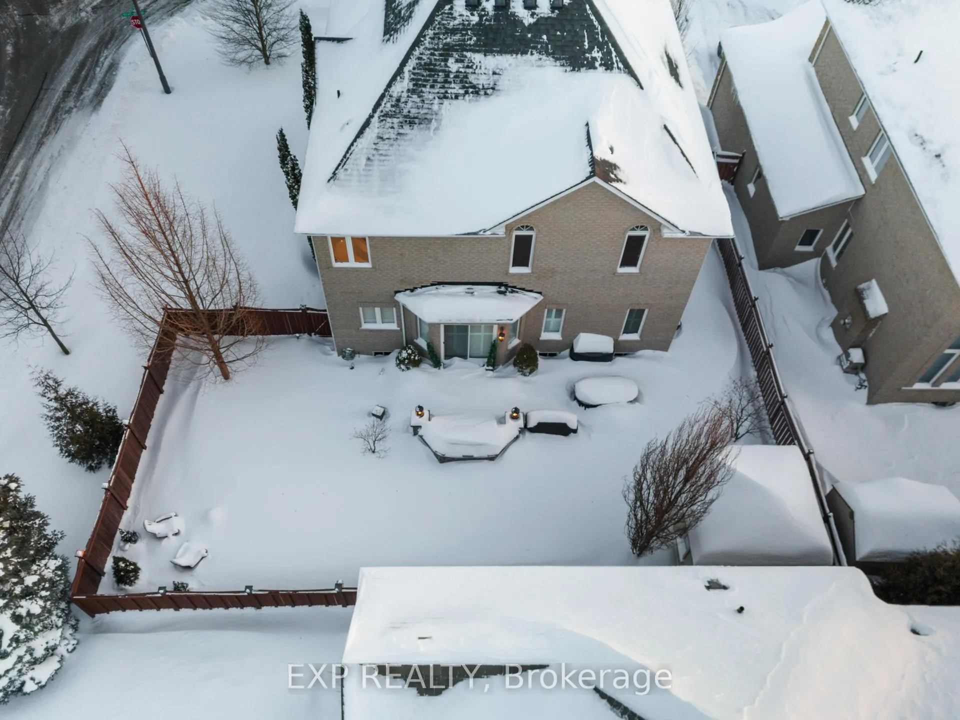 Photo 30 of 86 Village Green Drive, Vaughan, East Woodbridge — HOMEH