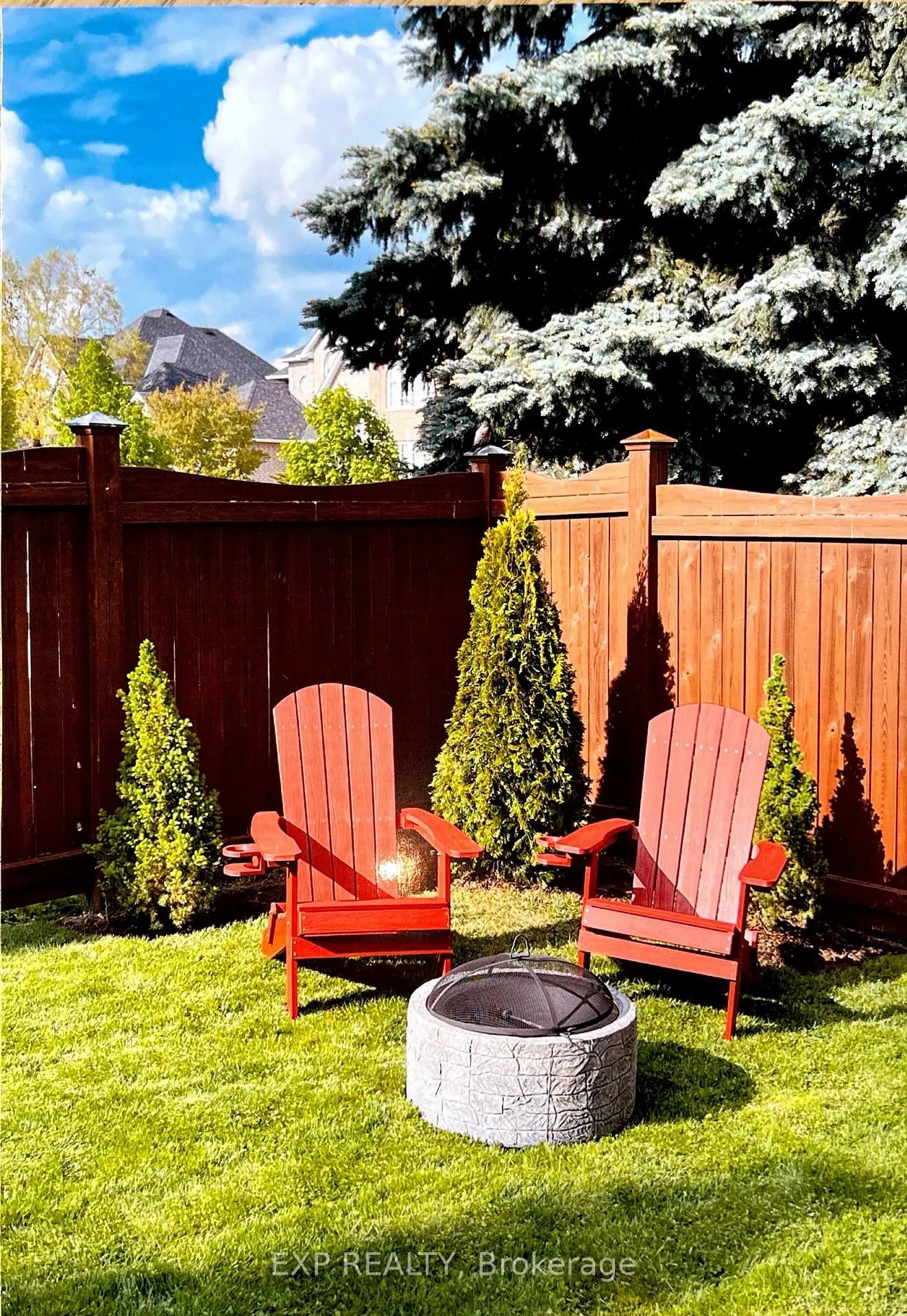Photo 35 of 86 Village Green Drive, Vaughan, East Woodbridge — HOMEH
