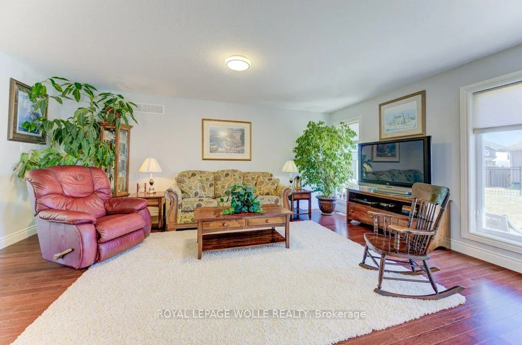 Photo 15 of 75 Forbes Crescent, North Perth, Listowel — HOMEH