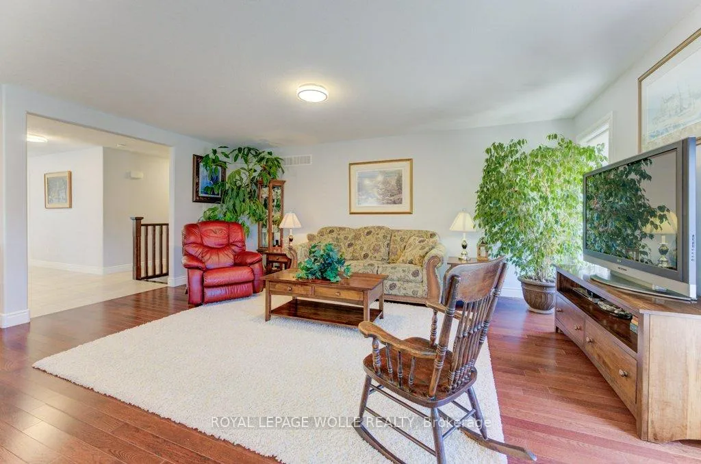 Photo 16 of 75 Forbes Crescent, North Perth, Listowel — HOMEH