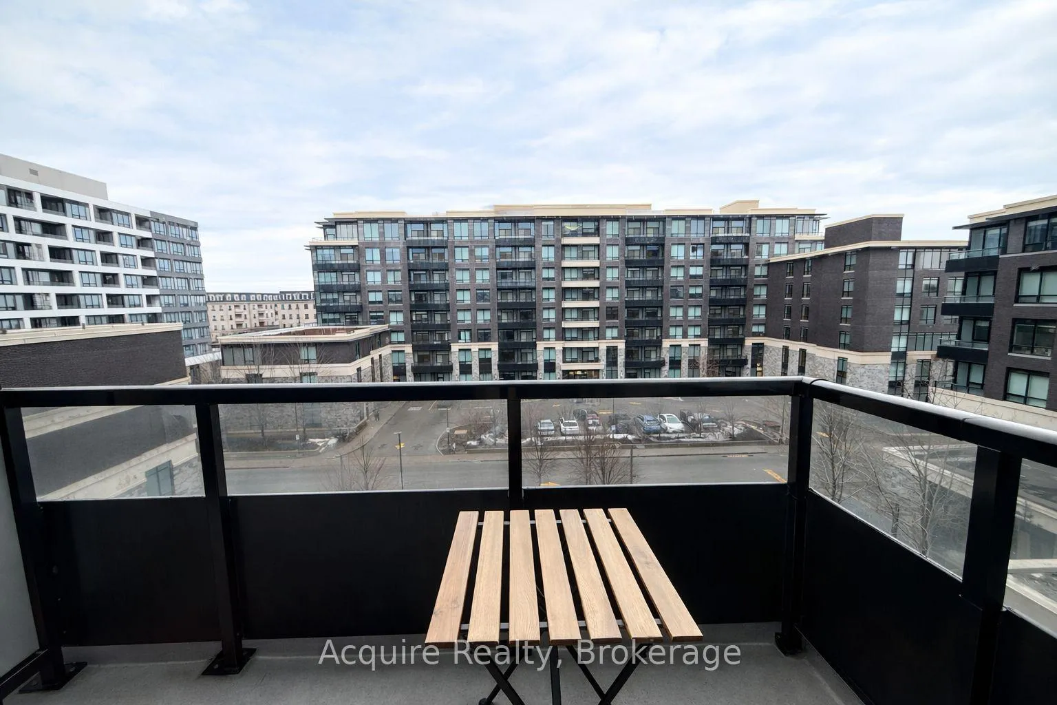 Photo 8 of Unit 630, 15 Water Walk Drive, Markham, Unionville — HOMEH