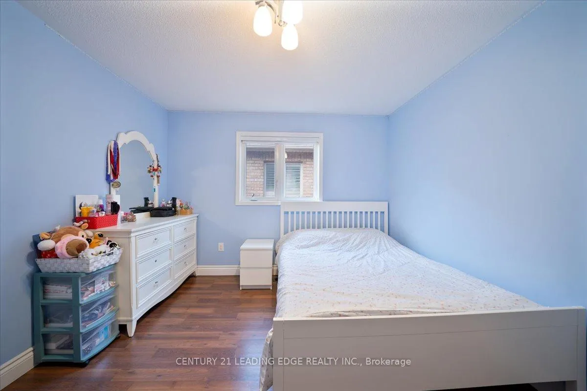 Photo 21 of 15 Coranto Way, Vaughan, Vellore Village — HOMEH